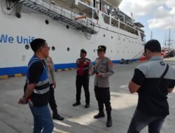 Kapolsek Benoa Pimpin Langsung Pelayanan Kapal Berangkat
