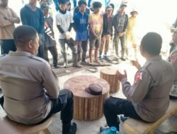 Polsek Kuta Utara Gelar Jumat Curhat Dengar Keluhan Pekerja Bangunan di Banjar Padang Linjong