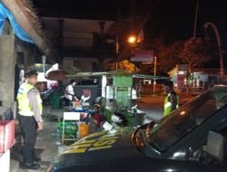 Unit Samapta Polsek Abiansemal Rutin Gelar Patroli di Pasar Senggol Bongkasa