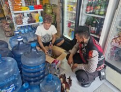 Ratusan botol Minuman Keras Diamankan Polres Badung