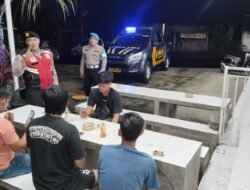 Antisipasi Kejahatan, Polsek Petang Lakukan Patroli Ke Lokasi Pasar Malam